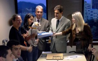 SUIPA: ENTREGA DA DOCUMENTAÇÃO À CPDA/OAB-RJ