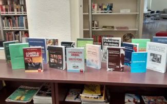 Animais: Livros em Niterói