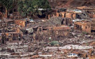 O desastre ambiental de Mariana(MG)
