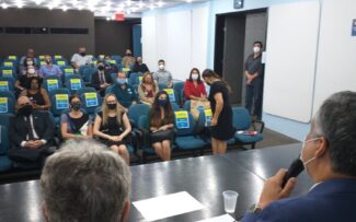 Proteção animal instala comissão de revisão legislativa com especialistas em direito animal