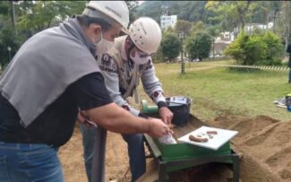 Escavações nos jardins do Palácio de Cristal encontram tesouros arqueológicos dos Séculos XIX e XX.